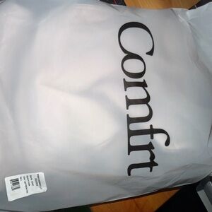 Comfrt White and Black Tote Bag
